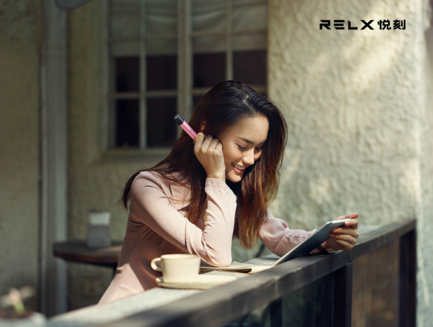 relx悦刻实体店，专业打造品质更高的电子烟