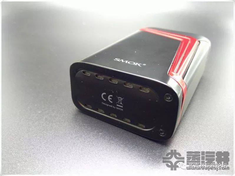 SMOK V-FIN电子烟套装评测-大容量大续航